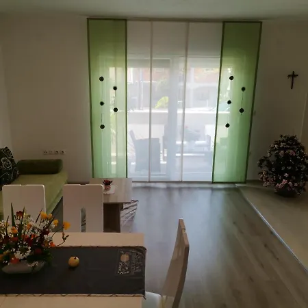 Apartament Drosanjica