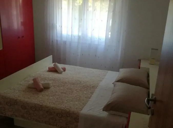 Drosanjica Apartment *